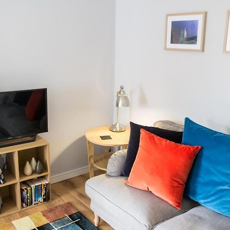 Shaftesbury Modern Annexe Apartamento Exterior foto
